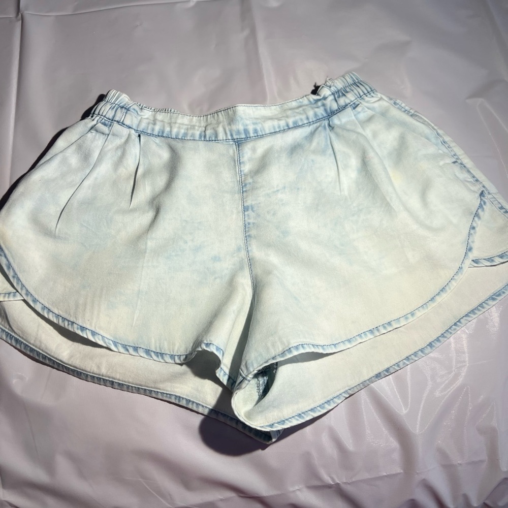 Cotton shorts, light stone wash blue denim look